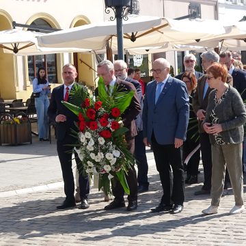 1 maja się święci w Bydgoszczy – najpierw wiec za Magdaleną Biejat, potem obietnica skrócenia czasu pracy