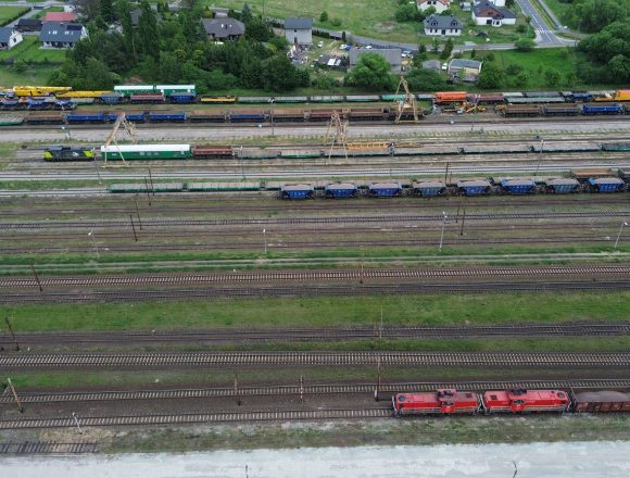 Pod koniec czerwca ruch kolejowy z Maksymilianowa ma zostać ograniczony. Pojawić ma się komunikacja zastępcza
