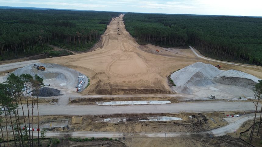 Z powodu budowy S10 zaczyna brakować kruszywa. Przełożyć może się to opóźnienia innych inwestycji