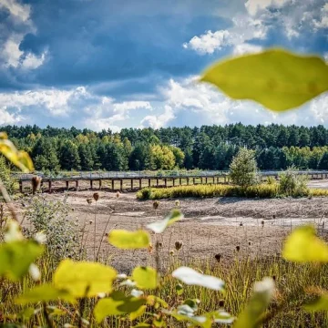 Internauta chwali się zdjęciami ze skażonego składowiska Zachemu. Pokazuje to, że wejść może tam każdy