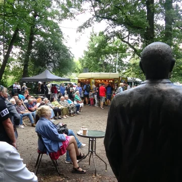 DSC02141 Historyczny koncert nad Kanałem Bydgoskim. Przed wojną to była norma