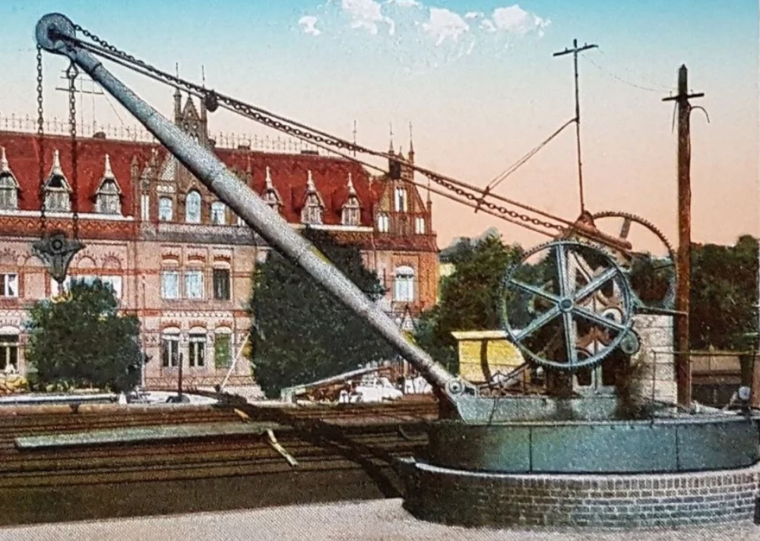 Łabiszyńska firma zrekonstruuje żuraw portowy na Rybim Rynku Screenshot 2025-09-23 at 17-10-01 Żuraw portowy powróci na Rybi Rynek w Bydgoszczy. ZDMiKP zleca wykonanie repliki – Polskie Radio PiK