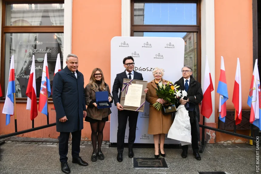 Bydgoskie autografy wzbogaciły się o podpis cichego bohatera, który uratował wielu