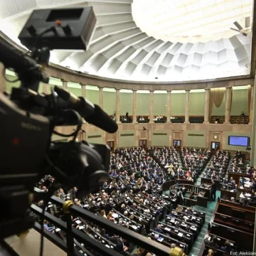 Kadencja na półmetku. Wybieramy najlepszych posłów