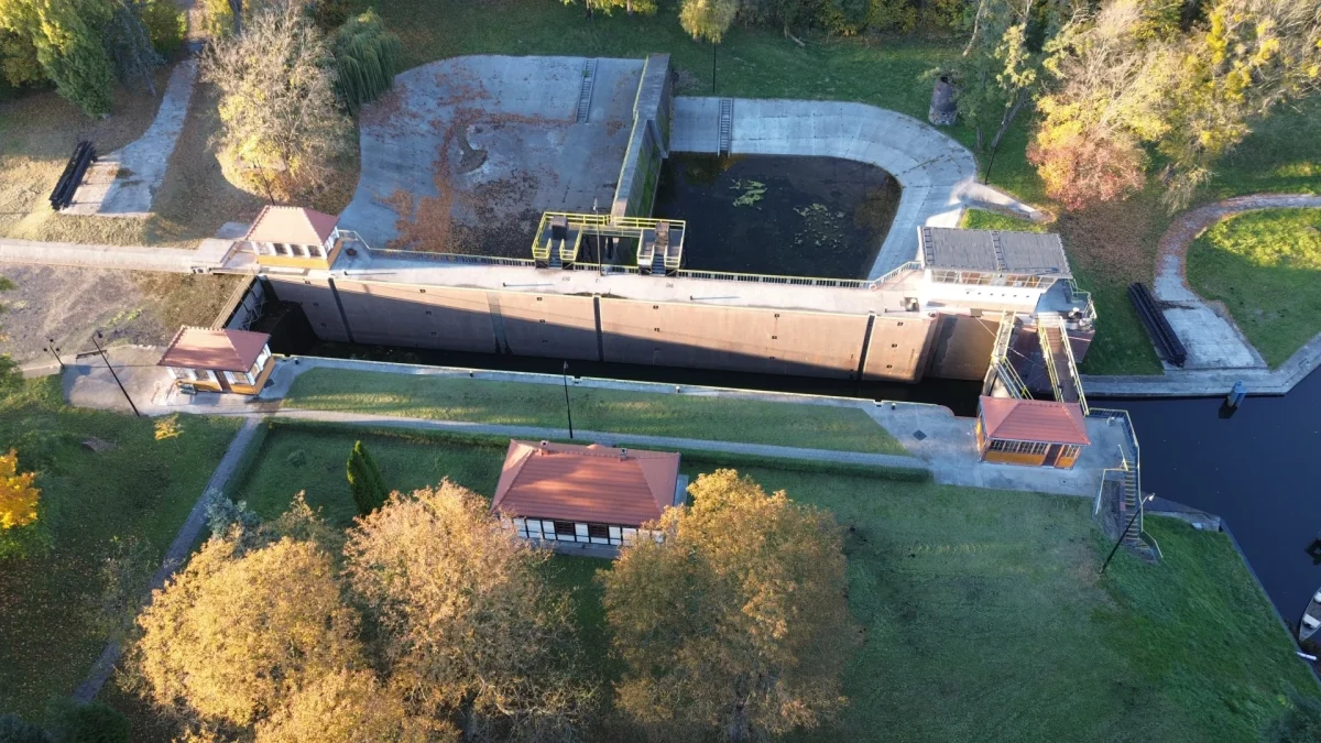 Poznaj najbardziej ,,popularną” bydgoską śluzę DJI_0131