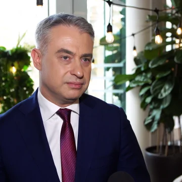 gawkowski-cyberbezpieczenstwo-foto Polska na pierwszym froncie cyfrowej wojny. Na obronę wydajemy coraz więcej