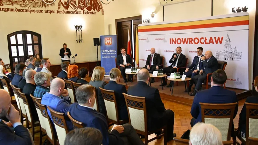 normal_52a56d4928a70597470d6b911d02a7322d912e02 Inofama na razie upadłością nie jest zagrożona, ale będą zwolnienia