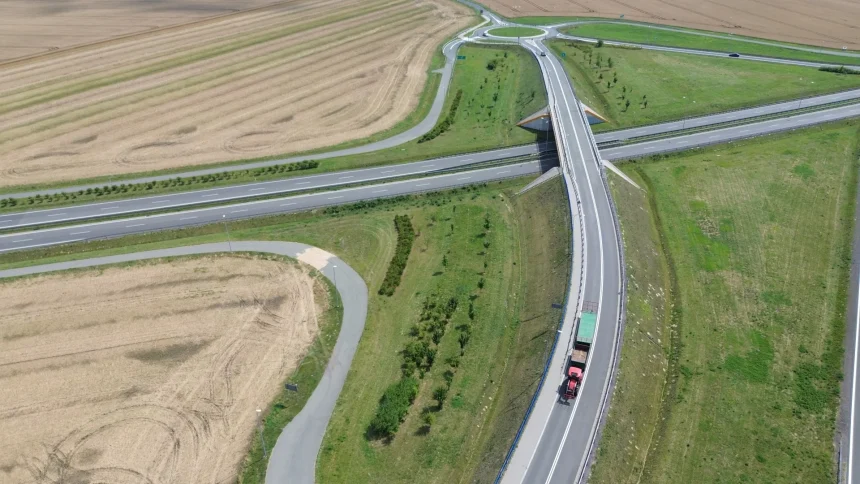 DJI_0340 Urząd Marszałkowski zmienia priorytety drogowe? S15 już bez Gniezna