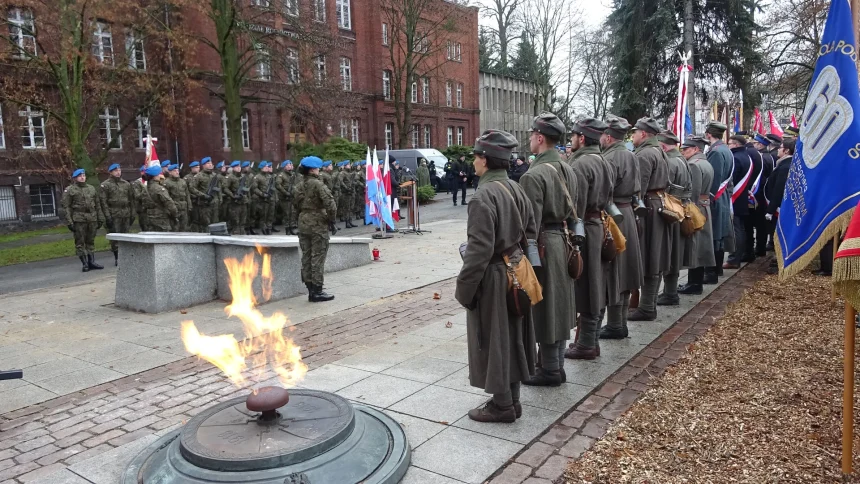 Od stu lat pomnik i grób przypominają w Bydgoszczy o Powstaniu Wielkopolskim