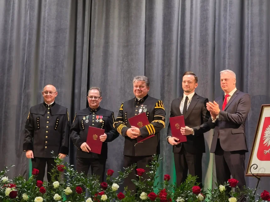 IMG-20251205-WA0006 Jerzy Gawęda z honorowym wyróżnieniem górniczym