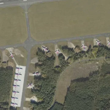 Screenshot 2025-12-03 at 11-48-05 geoportal.gov.pl Branża lotnicza komentuje uziemienie w Bydgoszczy maszyn dalekiego zasięgu przez WizzAir
