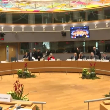 Przegląd zagraniczny: Ukraina z ogromną pożyczką od Europy. Zwrócona będzie z rosyjskich reparacji