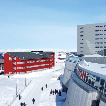 Przegląd zagraniczny: Trump chce Grenlandię i pręży muskuły na Europę, ale Amerykanie są przeciwni