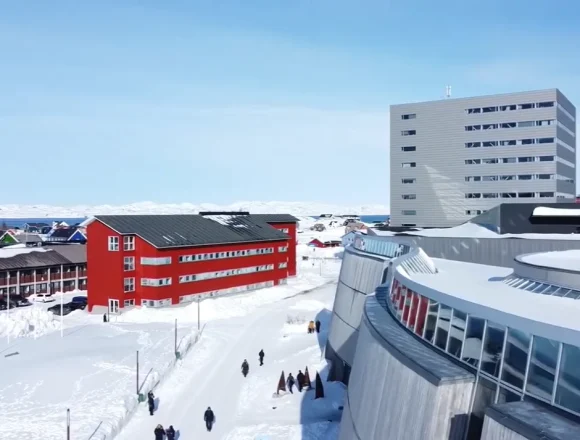 Screenshot 2026-01-16 at 23-11-08 Trump chce Grenlandię i pręży muskuły na Europę ale Amerykanie są przeciwni - YouTube Przegląd zagraniczny: Trump chce Grenlandię i pręży muskuły na Europę, ale Amerykanie są przeciwni