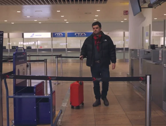 Shotcut_00_00_29_760 Przegląd zagraniczny: Co dalej z prawami pasażerów lotniczych?