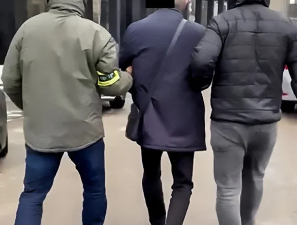 3-468621 Były burmistrz Pakości zatrzymany za współpracę z mafią śmieciową