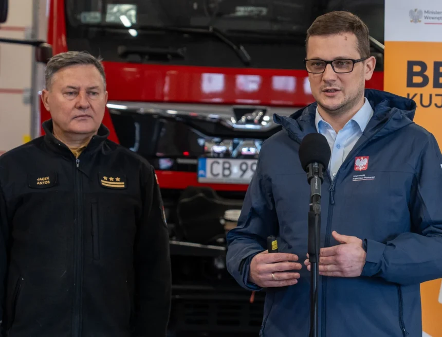 76fe2a27-911c-4e12-9487-0cfe0ef050bb Kolejne środki samorządy otrzymają na obronę cywilną. Trzeba nadrobić beztroskie dziesiątki lat