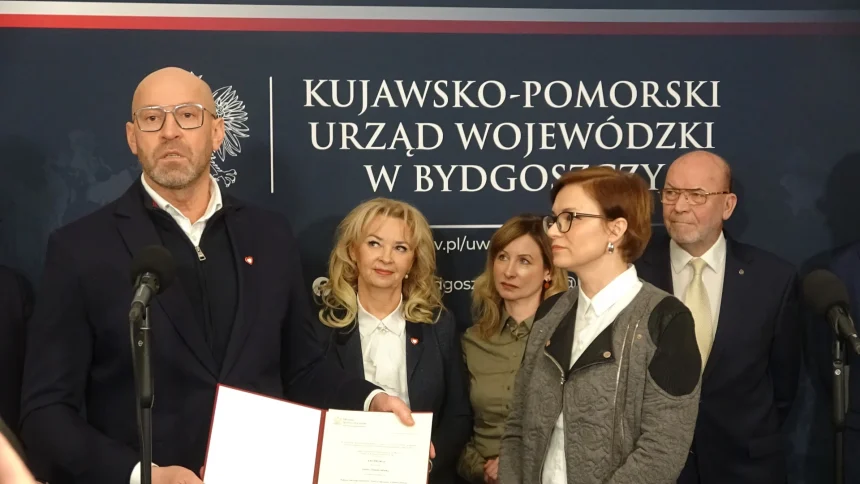 Powiat inowrocławski zdecydowanie z największym kujawsko-pomorskim beneficjentem programu budowy krytych lodowisk