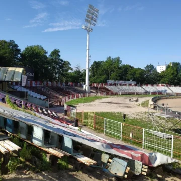 Screenshot 2026-02-05 at 13-33-09 4.zdjęcia budynku i jego otoczenia.pdf Rusza projektowanie nowej trybuny stadionu Polonii. Budowa ma szansę ruszyć w przyszłym roku