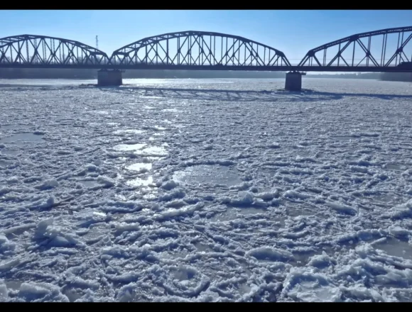 Wisla_zima Zamarznięta Wisła w Fordonie to widok raz na kilka lat