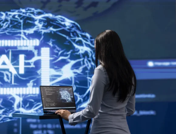 admin-using-laptop-to-maintenance-artificial-intel-2026-01-08-02-34-52-utc Zawody, które wkrótce mogą się pojawić i być kluczowe