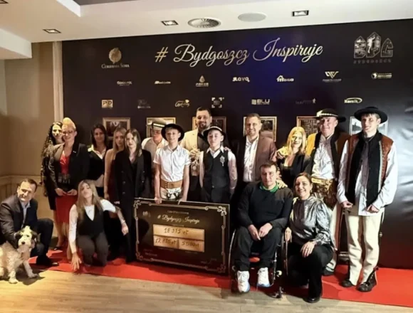 653727731_34447195401562512_7270005153729965769_n Kalendarz, który zarobił ponad 19 tys. dla dzieci z trudniejszym startem