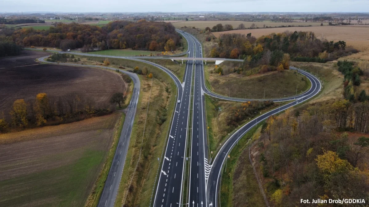 Znamy oferty dla budowy szybkiej drogi na Szczecin 723bbf28-d013-4b14-a5ae-72748f3fddc7