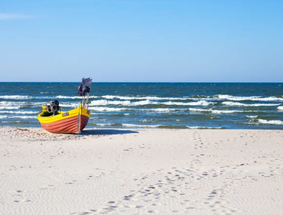 Dębki-plaża Letnie wakacje nad morzem? Dębki zapraszają na urlop!
