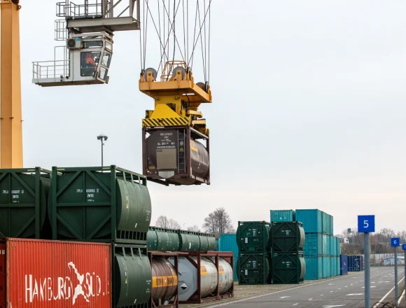 Unia Europejska dofinansuje budowę i rozbudowę 13 terminali intermodalnych. Z tego konkursu chciano finansować Emilianowo