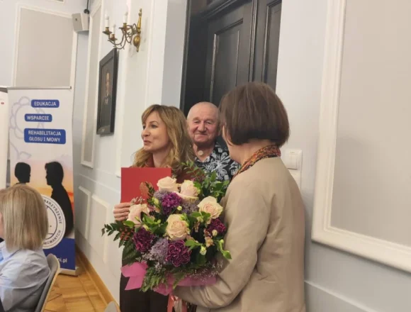 W Bydgoszczy od 40 lat niesiona jest pomoc osobom po laryngotomii. To w skali kraju pionierska inicjatywa