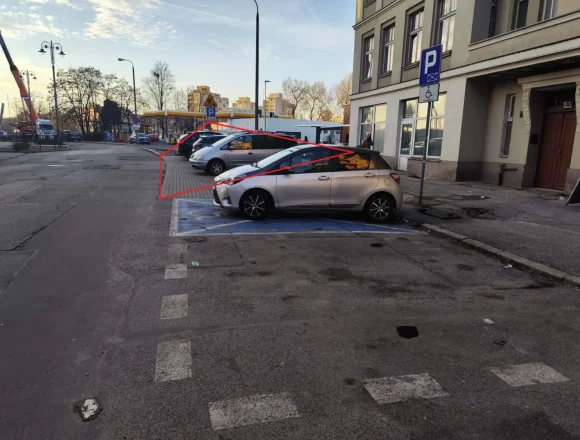 Spór prawny o legalność pobierania opłat za parkowanie przy ulicy Świętej Trójcy