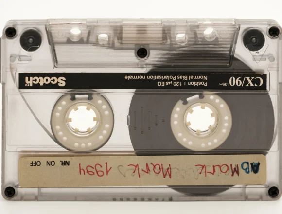 bru-no-cassette-4047070 Nagrany polityk PiS o koalicji w powiecie: Ch.. to wielki jest!