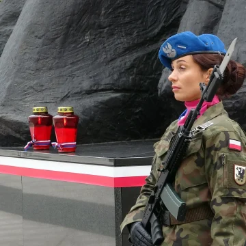 DSC04858 81. lat temu zakończyła się II wojna światowa. Polsce nie przyniosła jednak wolności