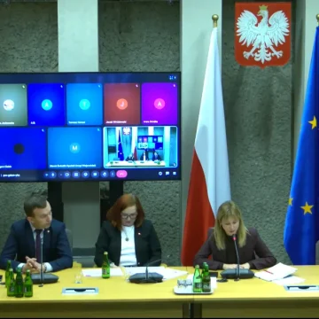 Screenshot 2026-05-09 at 15-52-34 iTV Sejm - transmisje archiwalne - Sejm Rzeczypospolitej Polskiej Ministerstwo i GDDKiA nie zostawiają suchej nitki w temacie S15