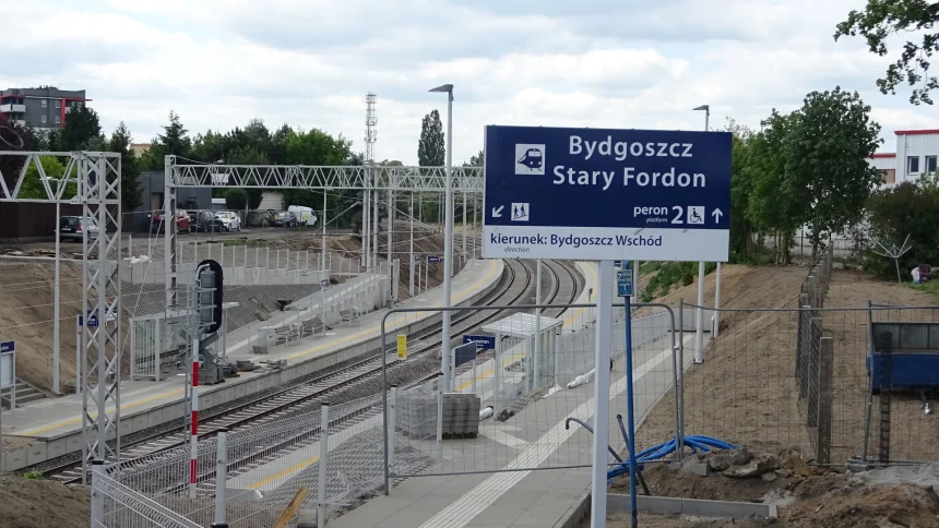 Stacja w Starym Fordonie na wykończeniu, ale na razie jeszcze nie zatrzymają się pociągi