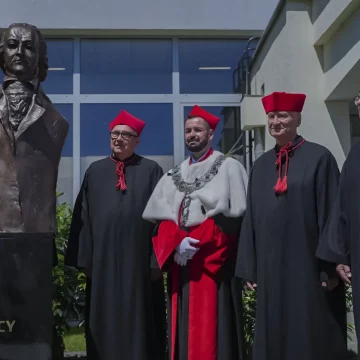 Politechnika świętuje 75-lecie. Padły gorzkie słowa pod adresem marszałka i ministerstwa