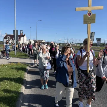 Kolejny pielgrzymi wyruszyli w drogę na Jasną Górę