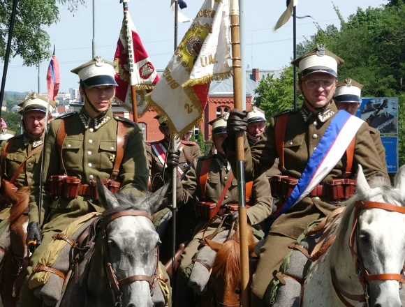 DSC05710 Ułani przez dwie dekady byli częścią Bydgoszczy. Symbolicznie powrócili na Błonie
