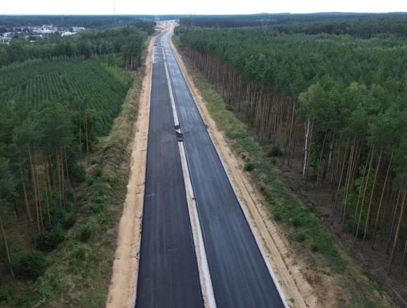 DJI_0421 Obwodnica Brzozy w dużej mierze już z asfaltem