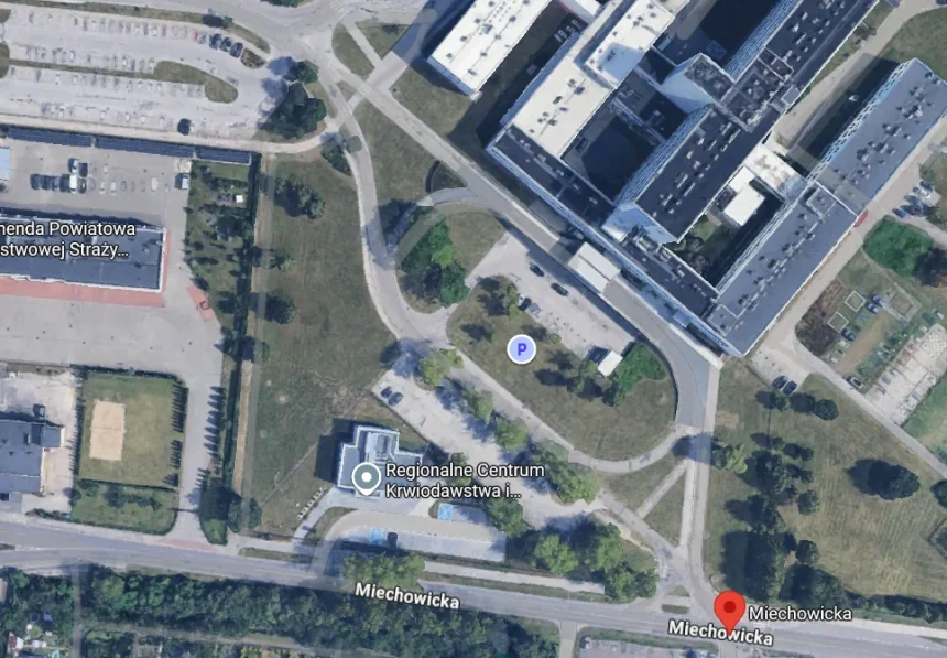 Screenshot 2026-08-17 at 14-47-35 Miechowicka – Mapy Google Przy Szpitalu Błażka planowany jest parking podziemny z funkcją schronu