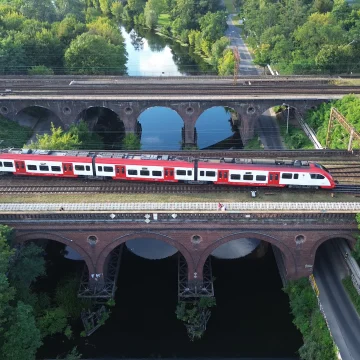 kolej6 Z Bydgoszczy do Torunia pociągi mają jechać 200 km/h. Na dzisiaj nie mamy jednak do tego taboru