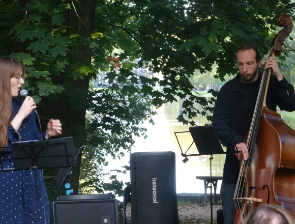 DSC06774 Jazzem w jesiennej scenerii zakończono sezon muzyczny nad Kanałem Bydgoskim