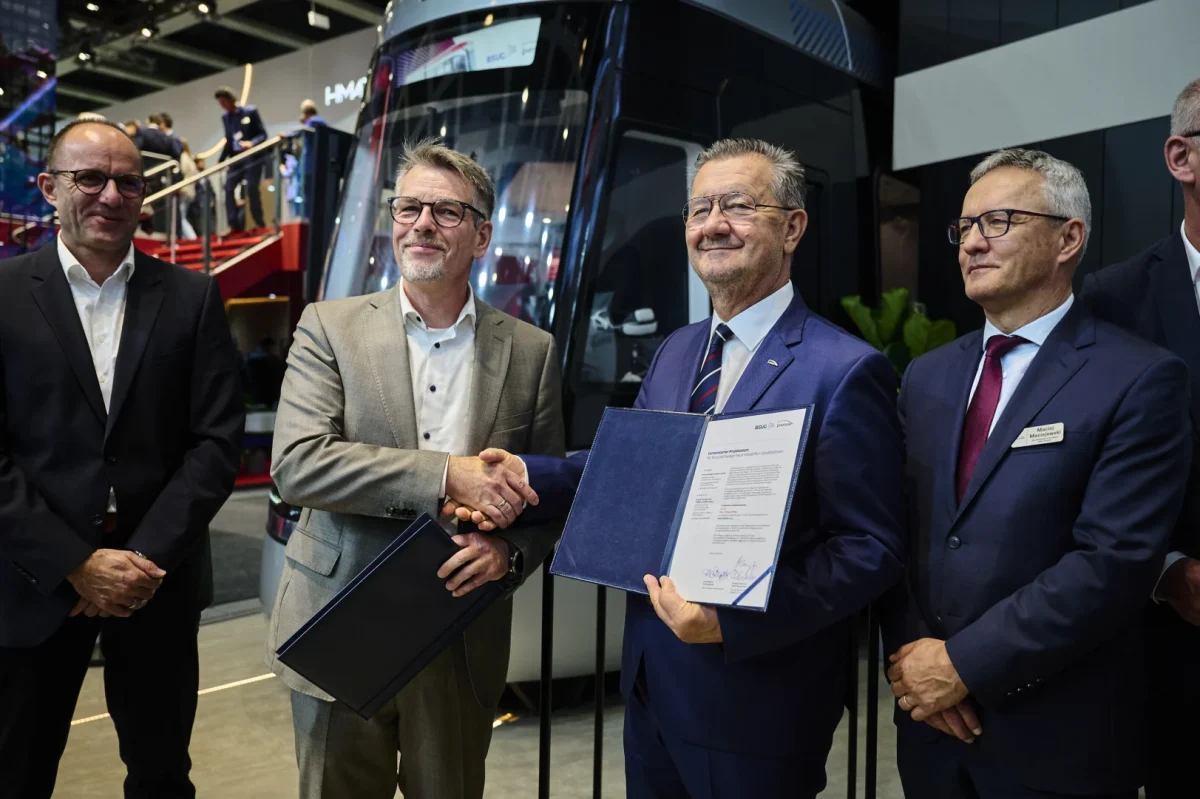 PESA z pierwszym kontraktem tramwajowym w Niemczech PESA_BRUNS_4