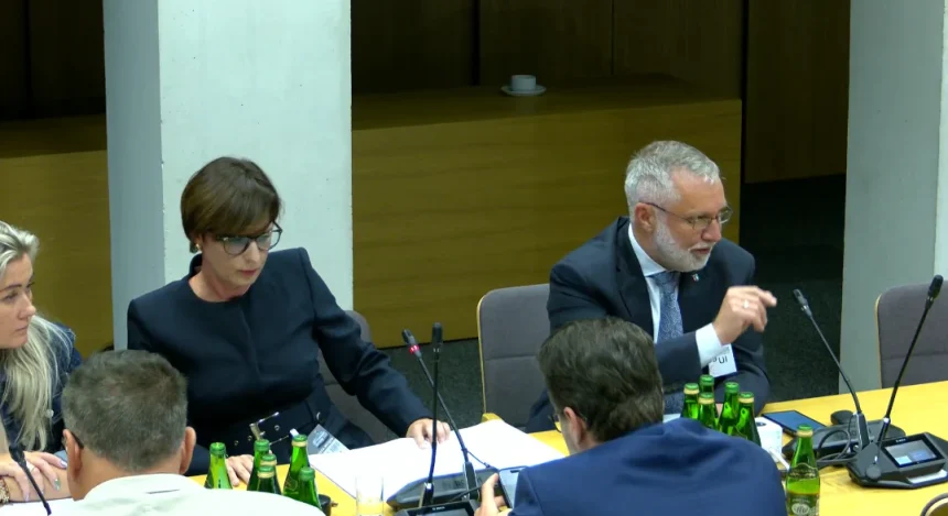 Screenshot 2026-09-15 at 21-40-29 iTV Sejm - transmisje - Sejm Rzeczypospolitej Polskiej Komisja w Sejmie w temacie hałasu bez przełomu. Mieszkańcy konkretu nie usłyszeli