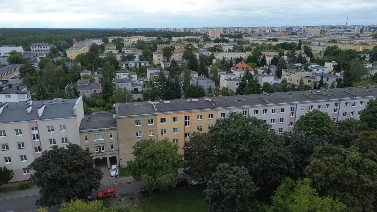Ruszyły konsultacje strefy płatnego parkowania na Leśnym DJI_0284