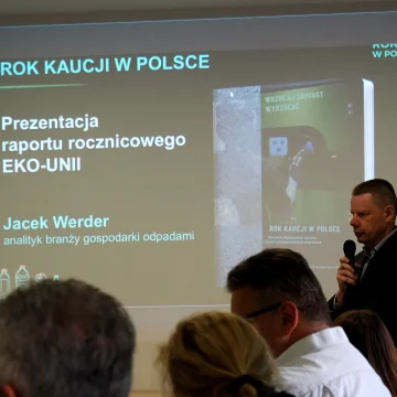 P9281648 Rok systemu kaucyjnego. Odwrotu już nie ma, a co można poprawić?