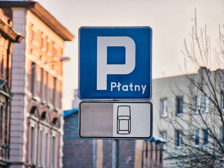 csm_a5_7c8783fe1e Parkowanie na Leśnym – trwają konsultacje. Pytania i odpowiedzi